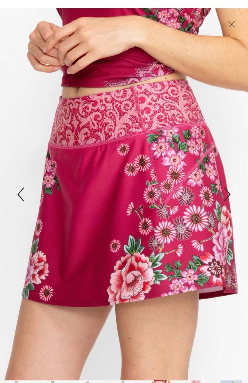 Johnny Was Active Floral Print Athletic Skort- Bee Active Dolphin Hem